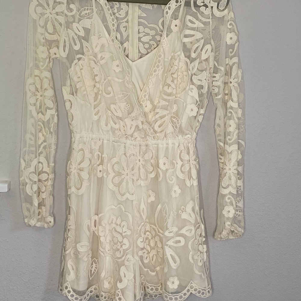 Lace romper